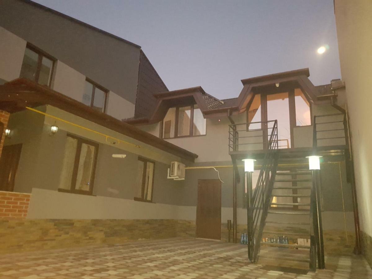 Casa Lions Hotel ทิมิชัวรา ภายนอก รูปภาพ